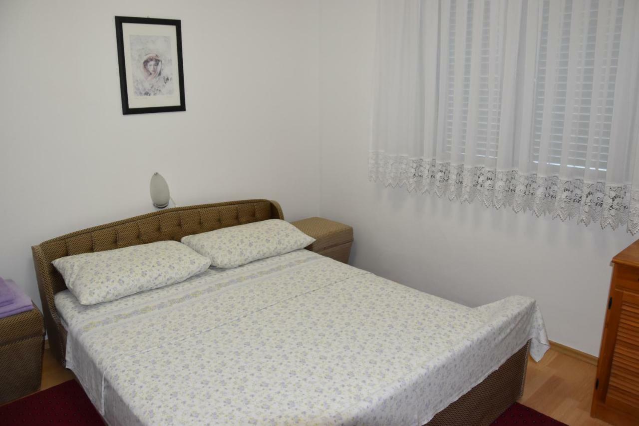 Apartmani Novosel Šilo Екстериор снимка